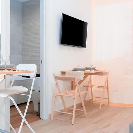 Acogedor Estudio En Triana Con Jacuzzi Y Wifi Sevilha Exterior foto