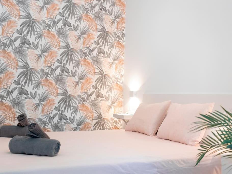 Acogedor Estudio En Triana Con Jacuzzi Y Wifi Sevilha Exterior foto