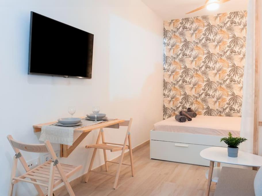 Acogedor Estudio En Triana Con Jacuzzi Y Wifi Sevilha Exterior foto